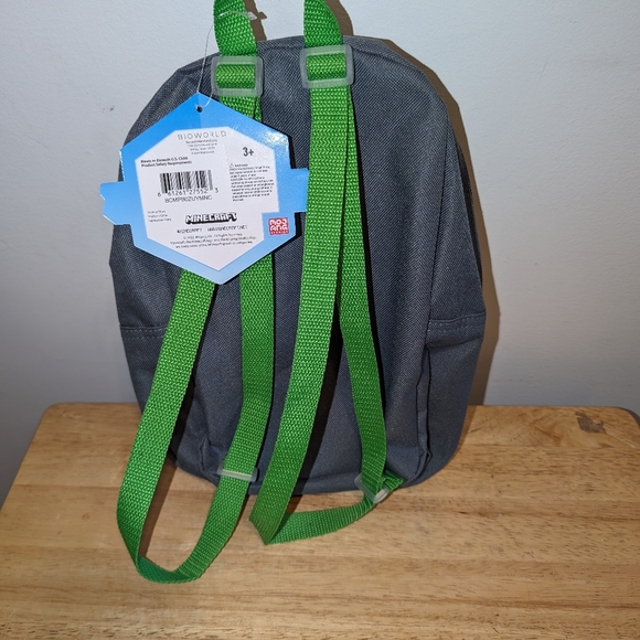 Kids Small Schoolbag Bioworld - Picture 2 of 2